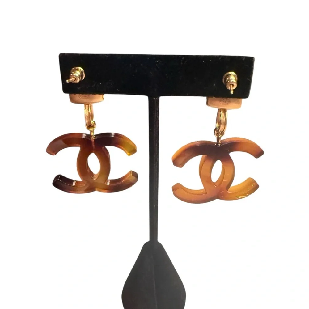Upcycled Chanel Chic Tortoise Shell Earrings - Picture 3 of 4